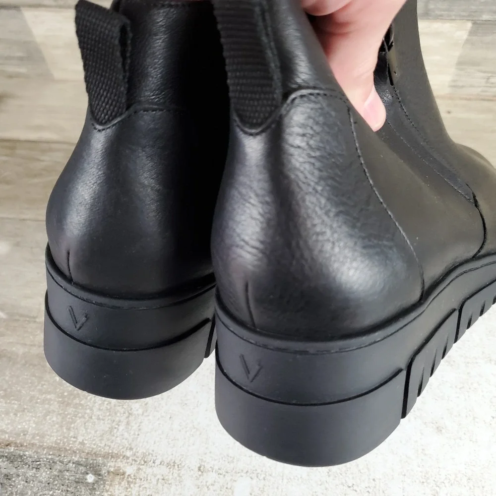 Vionic Uptown Sur Womens Bootie Sz 11 Black Leather Comfort Side Zip Ankle Boots